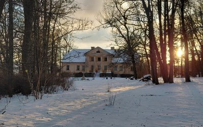 December Peace and Life at Padure Manor