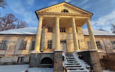 January Silence and Spring Anticipation